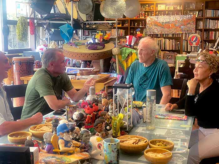 Mullen discussing Sunbreak Ranch strategy with Bill Walton in his home